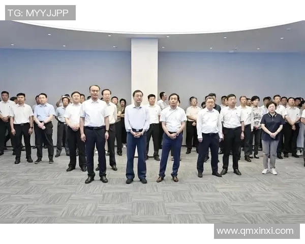 刘强独家揭秘：深入解析足球技巧与战术心得分享